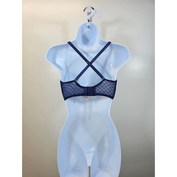 Victoria's Secret Multi-Way Push-Up - Picture 5 of 8